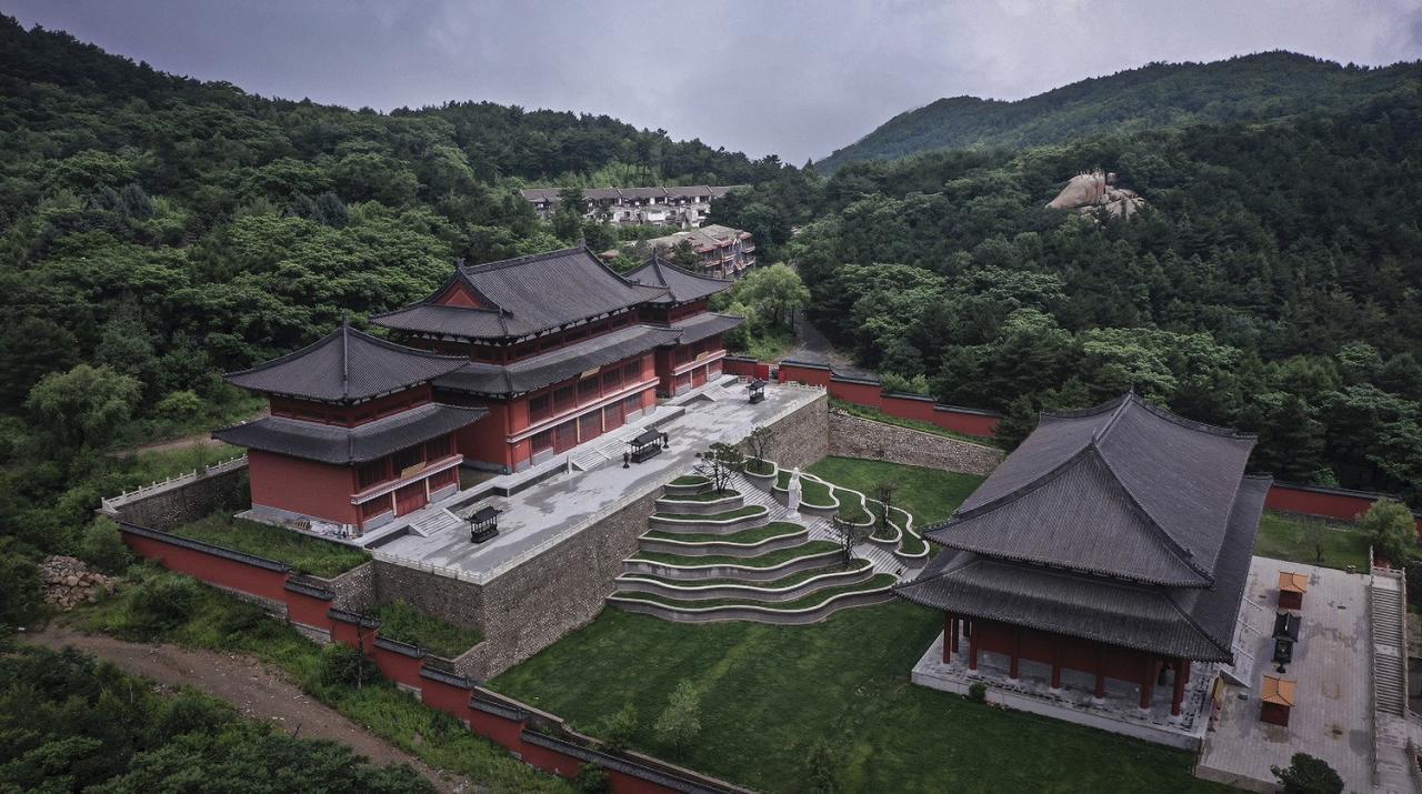 BIM建筑|祖山济心寺·木佛博物馆 /建筑营设计工作室 BIM建筑|祖山济心寺·木佛博物馆 /建筑营设计工作室