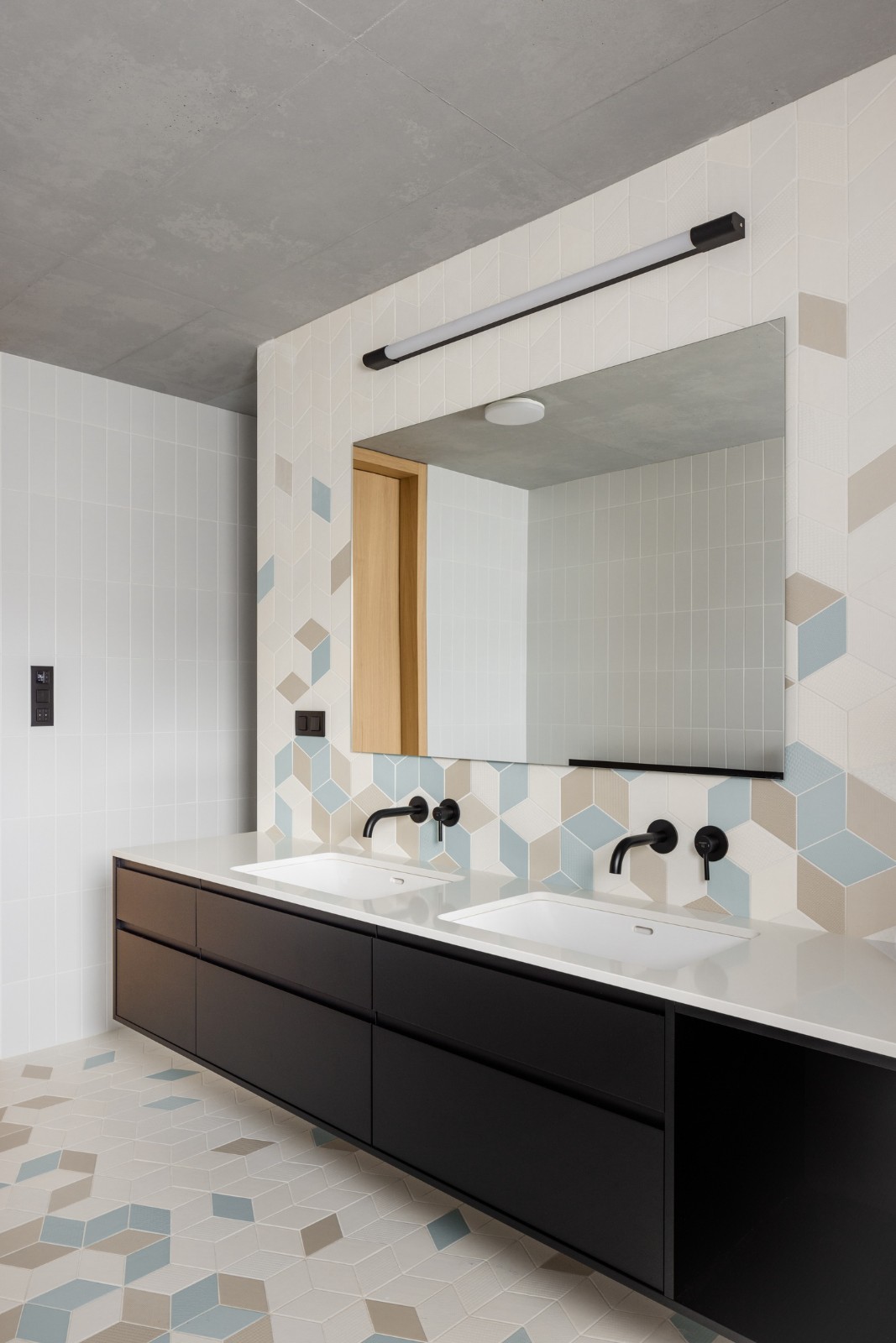 BIM建筑|独立住宅:砖房 ZáhorskéSady / ARCHITEKTI mikulaj & mikulajova BIM建筑|独立住宅:砖房 ZáhorskéSady / ARCHITEKTI mikulaj & mikulajova