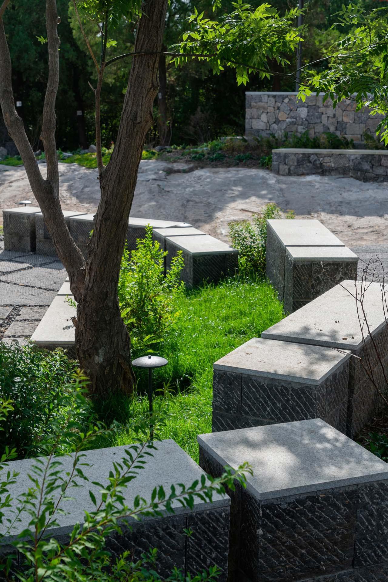 BIM建筑|咕咕来仪,大伾山悬崖驿站 / 繁星建筑工作室 BIM建筑|咕咕来仪,大伾山悬崖驿站 / 繁星建筑工作室