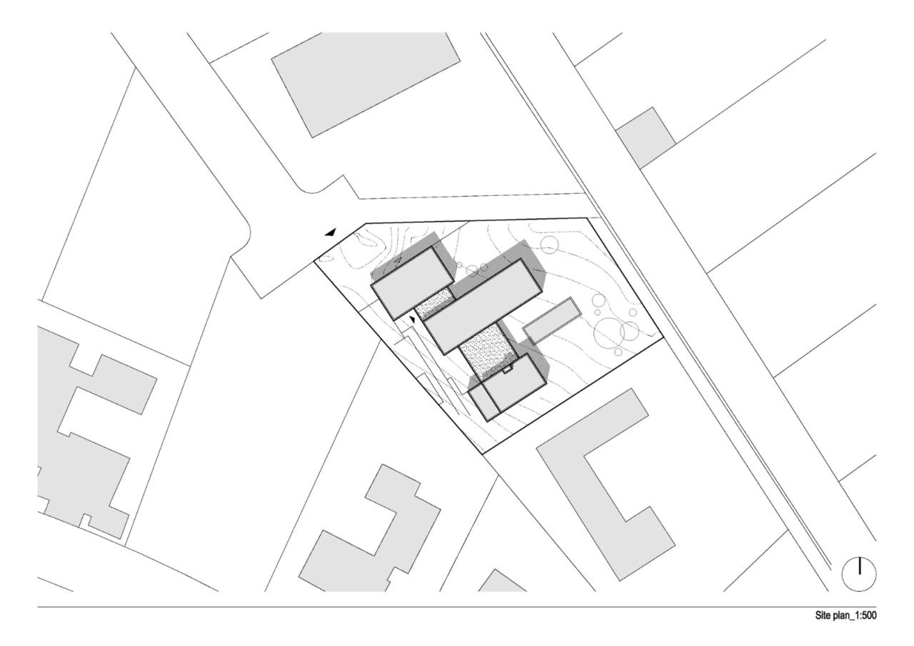 BIM建筑|独立住宅:砖房 ZáhorskéSady / ARCHITEKTI mikulaj & mikulajova BIM建筑|独立住宅:砖房 ZáhorskéSady / ARCHITEKTI mikulaj & mikulajova