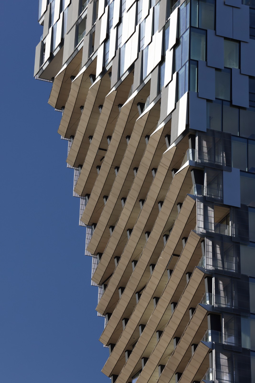 BIM建筑|突破性设计重塑城市天际线:北美艺术级豪宅“阿铂尼·隈研吾” / Westbank + 隈研吾 BIM建筑|突破性设计重塑城市天际线:北美艺术级豪宅“阿铂尼·隈研吾” / Westbank + 隈研吾