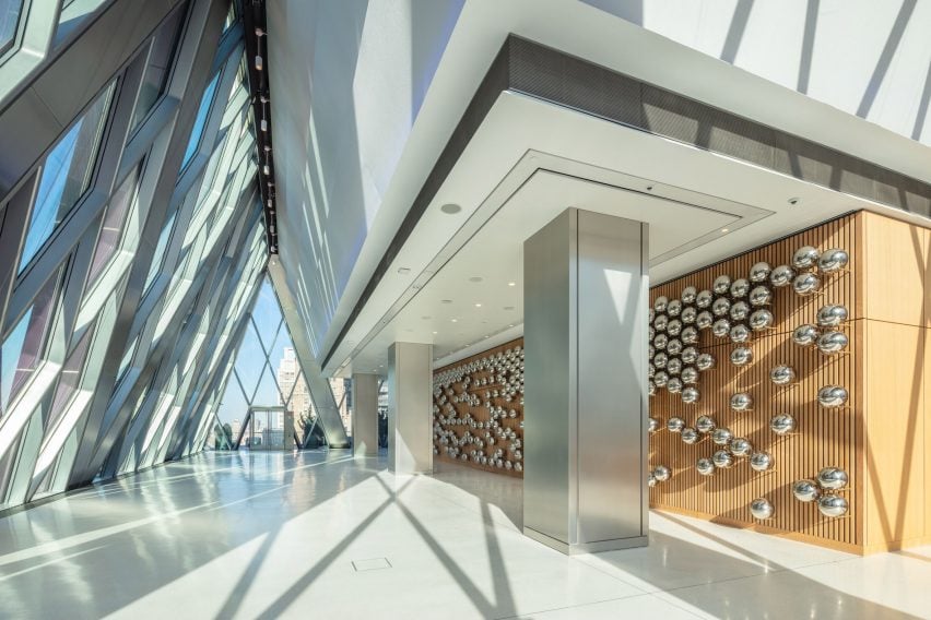 BIM建筑|福斯特完成纽约“公园大道425号”大楼 BIM建筑|福斯特完成纽约“公园大道425号”大楼