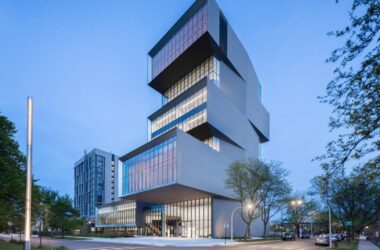 BIM建筑|“大卫-鲁本斯坦论坛大楼”被评为2022年最佳高楼-BIM建筑网