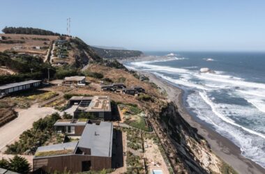 BIM建筑|拥抱海景:Pujol-Otaegui 住宅 / Raimundo Gutierrez Frías-BIM建筑网