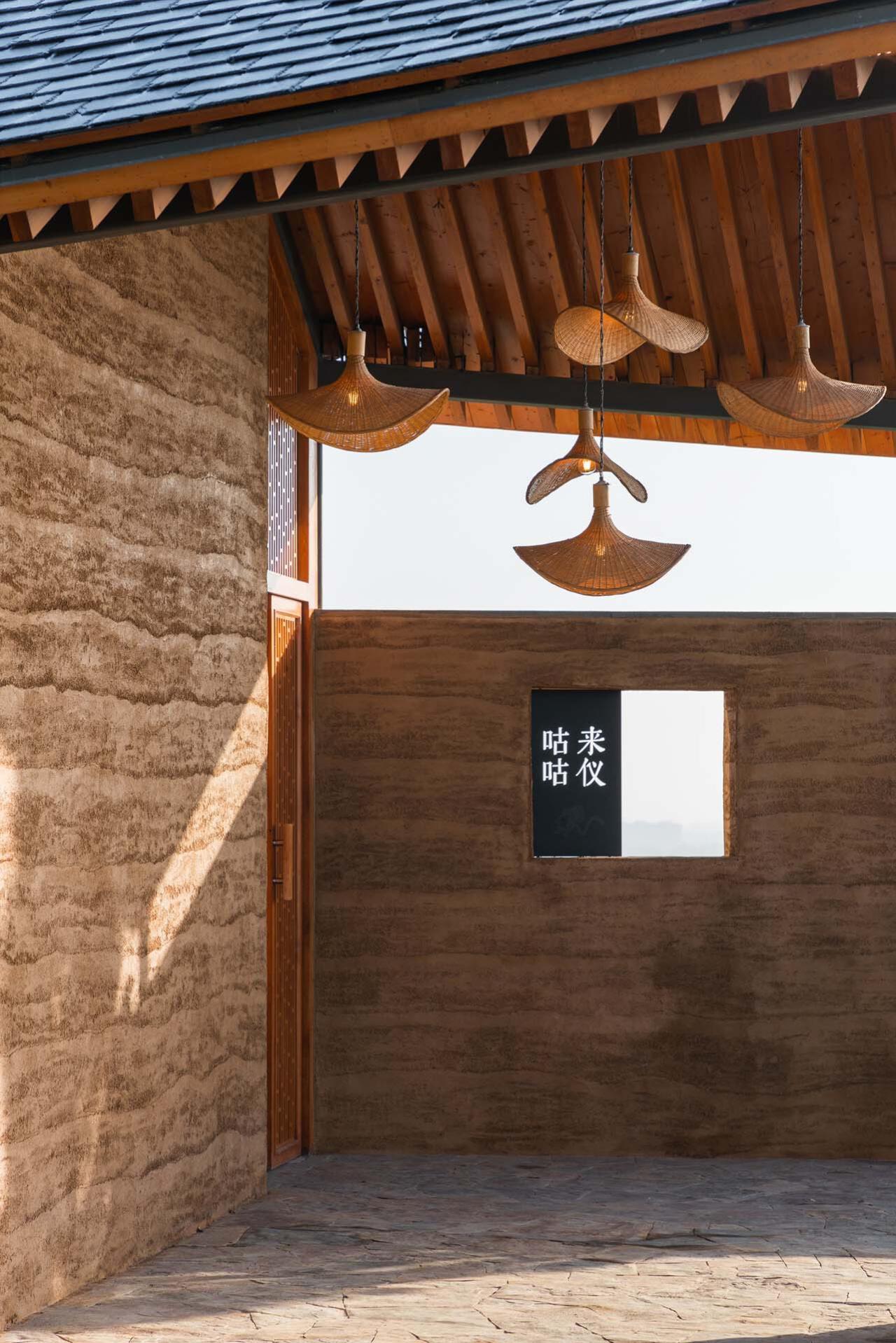 BIM建筑|咕咕来仪,大伾山悬崖驿站 / 繁星建筑工作室 BIM建筑|咕咕来仪,大伾山悬崖驿站 / 繁星建筑工作室