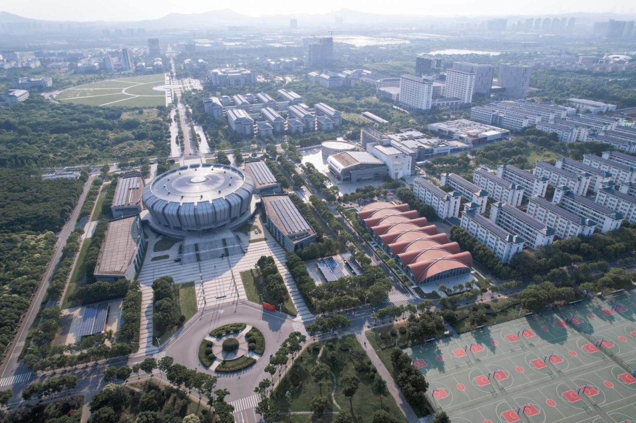 BIM建筑|东南大学游泳馆 / 周琦工作室 BIM建筑|东南大学游泳馆 / 周琦工作室