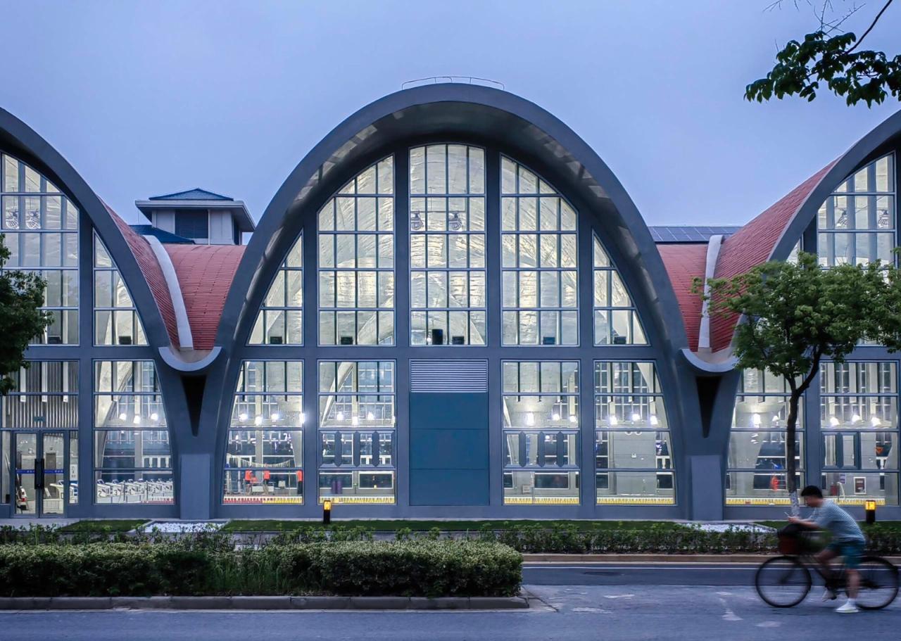 BIM建筑|东南大学游泳馆 / 周琦工作室 BIM建筑|东南大学游泳馆 / 周琦工作室