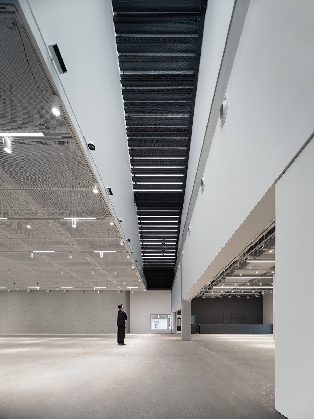 BIM建筑|掀开“白盒子”的美术馆:OCT当代艺术中心-B10馆 / URBANUS都市实践 BIM建筑|掀开“白盒子”的美术馆:OCT当代艺术中心-B10馆 / URBANUS都市实践