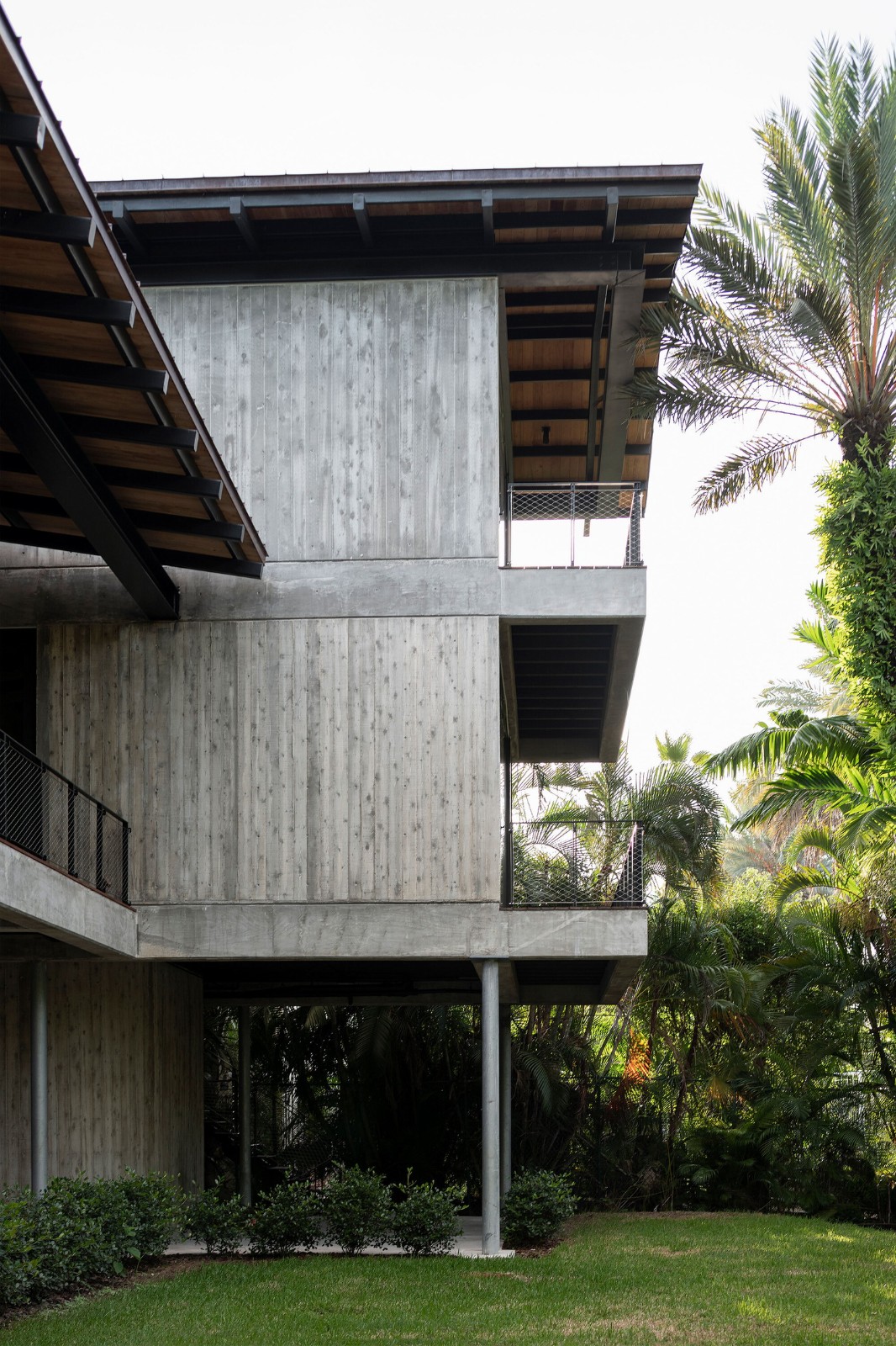 BIM建筑|Stewart Avenue 公寓 / Brillhart Architecture BIM建筑|Stewart Avenue 公寓 / Brillhart Architecture