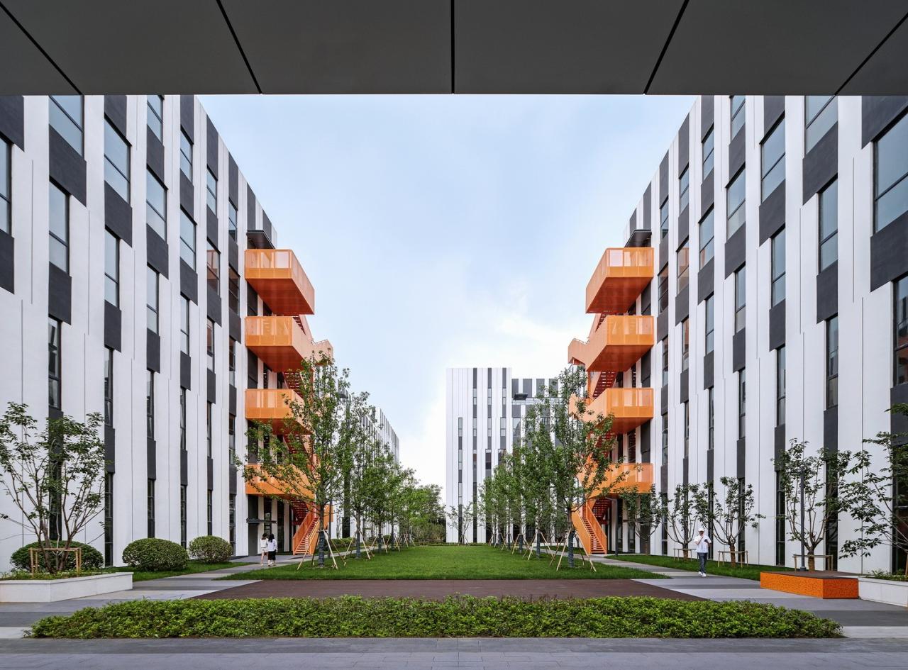 BIM建筑|跳动的色彩×微笑的曲线,园区建筑注入活力与情感:苏州新扬产业园 / FTA BIM建筑|跳动的色彩×微笑的曲线,园区建筑注入活力与情感:苏州新扬产业园 / FTA