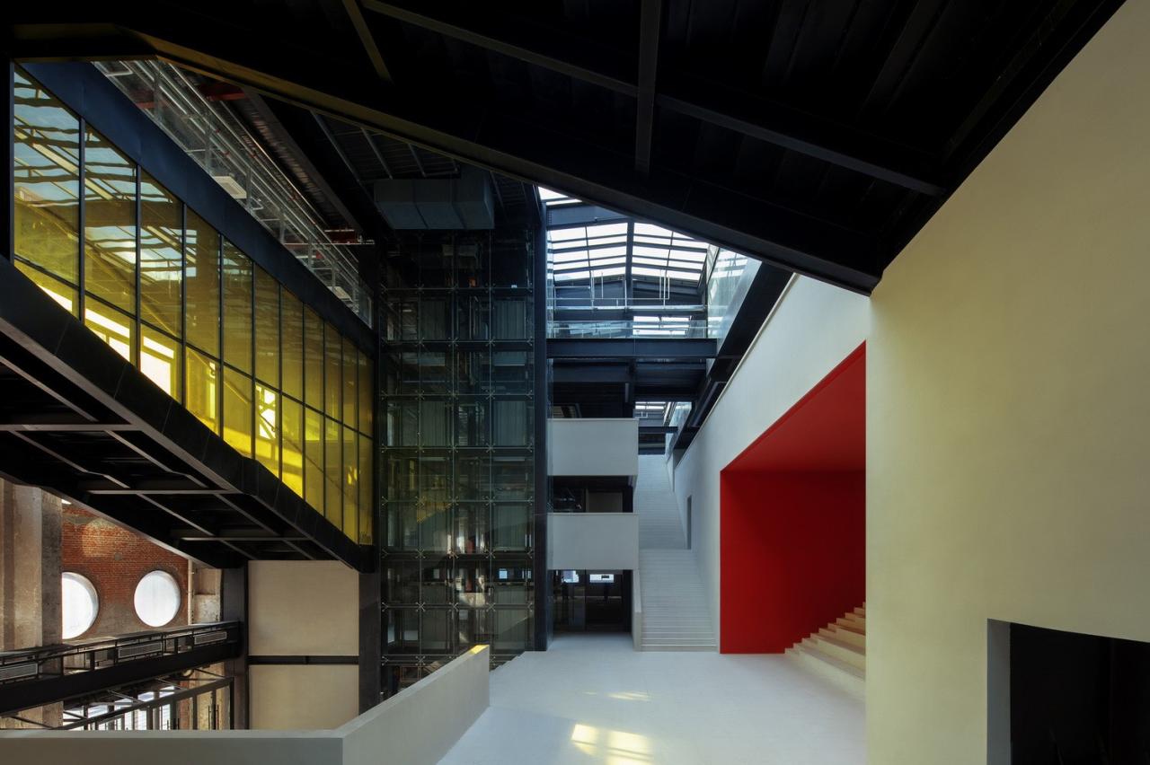 BIM建筑|南小营供热厂改造,越界锦荟园 / 原地建筑 BIM建筑|南小营供热厂改造,越界锦荟园 / 原地建筑