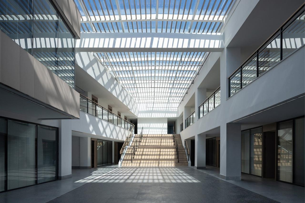 BIM建筑|磁器口服务中心 / 重庆悦集建筑设计 BIM建筑|磁器口服务中心 / 重庆悦集建筑设计