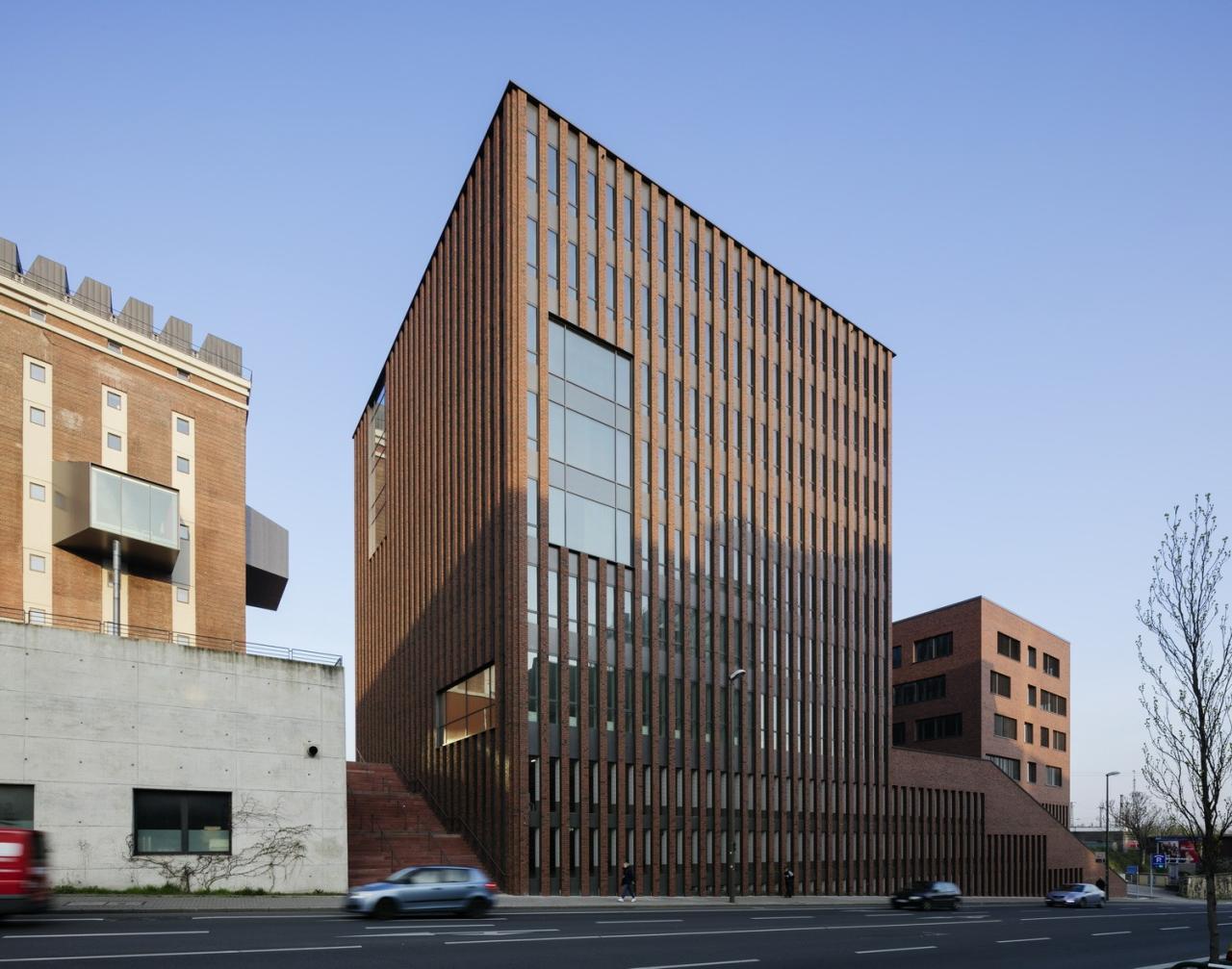 BIM建筑|德国多特蒙德U艺术创意中心及职业教育学园 / Gerber Architekten BIM建筑|德国多特蒙德U艺术创意中心及职业教育学园 / Gerber Architekten