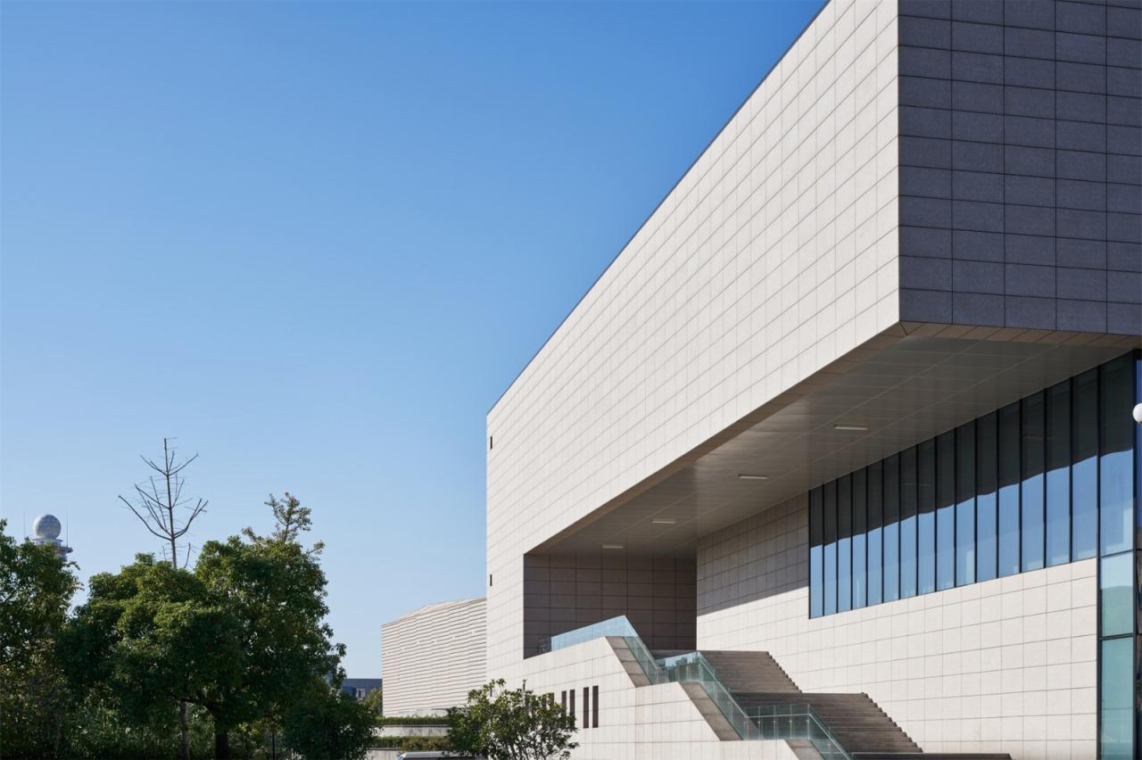 BIM建筑|“纪念空间的更新重塑”嘉兴博物馆图书馆改扩建 / 秦洛峰-STI Studio+浙江省院 BIM建筑|“纪念空间的更新重塑”嘉兴博物馆图书馆改扩建 / 秦洛峰-STI Studio+浙江省院