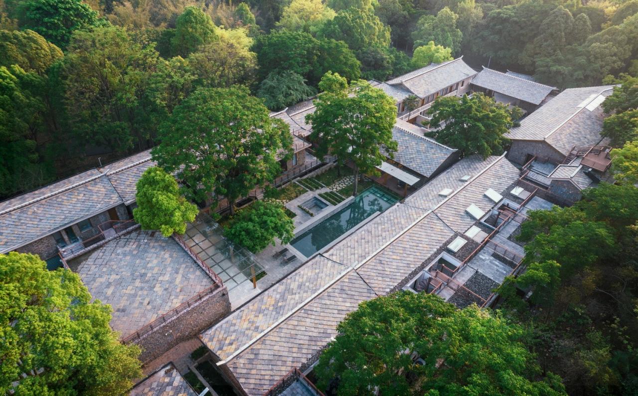 BIM建筑|瀑布下的诗意栖居:尧珈•瀑布村 /上海尧舜建筑设计有限公司 BIM建筑|瀑布下的诗意栖居:尧珈•瀑布村 /上海尧舜建筑设计有限公司