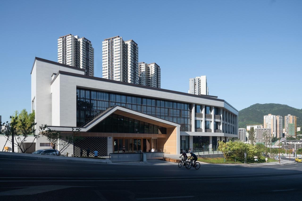 BIM建筑|磁器口服务中心 / 重庆悦集建筑设计 BIM建筑|磁器口服务中心 / 重庆悦集建筑设计