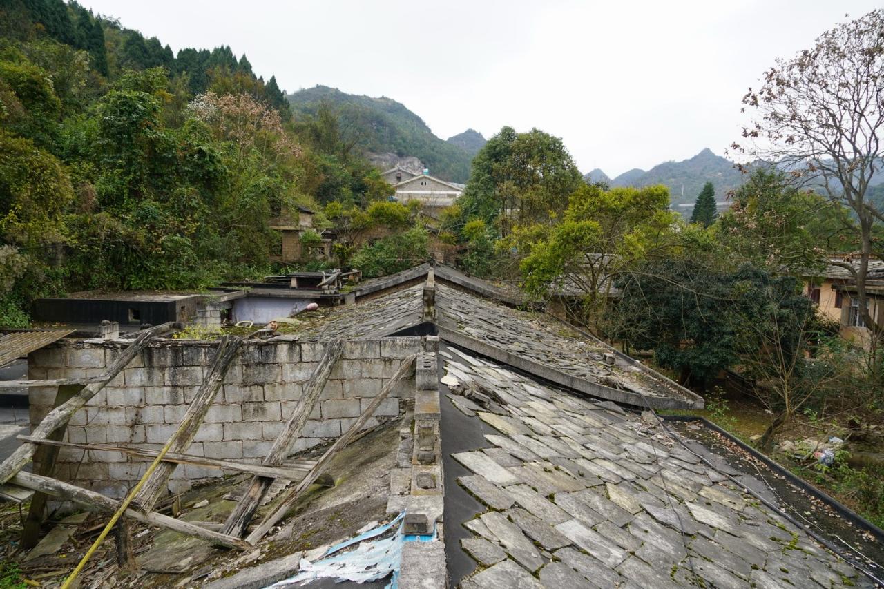 BIM建筑|瀑布下的诗意栖居:尧珈•瀑布村 /上海尧舜建筑设计有限公司 BIM建筑|瀑布下的诗意栖居:尧珈•瀑布村 /上海尧舜建筑设计有限公司