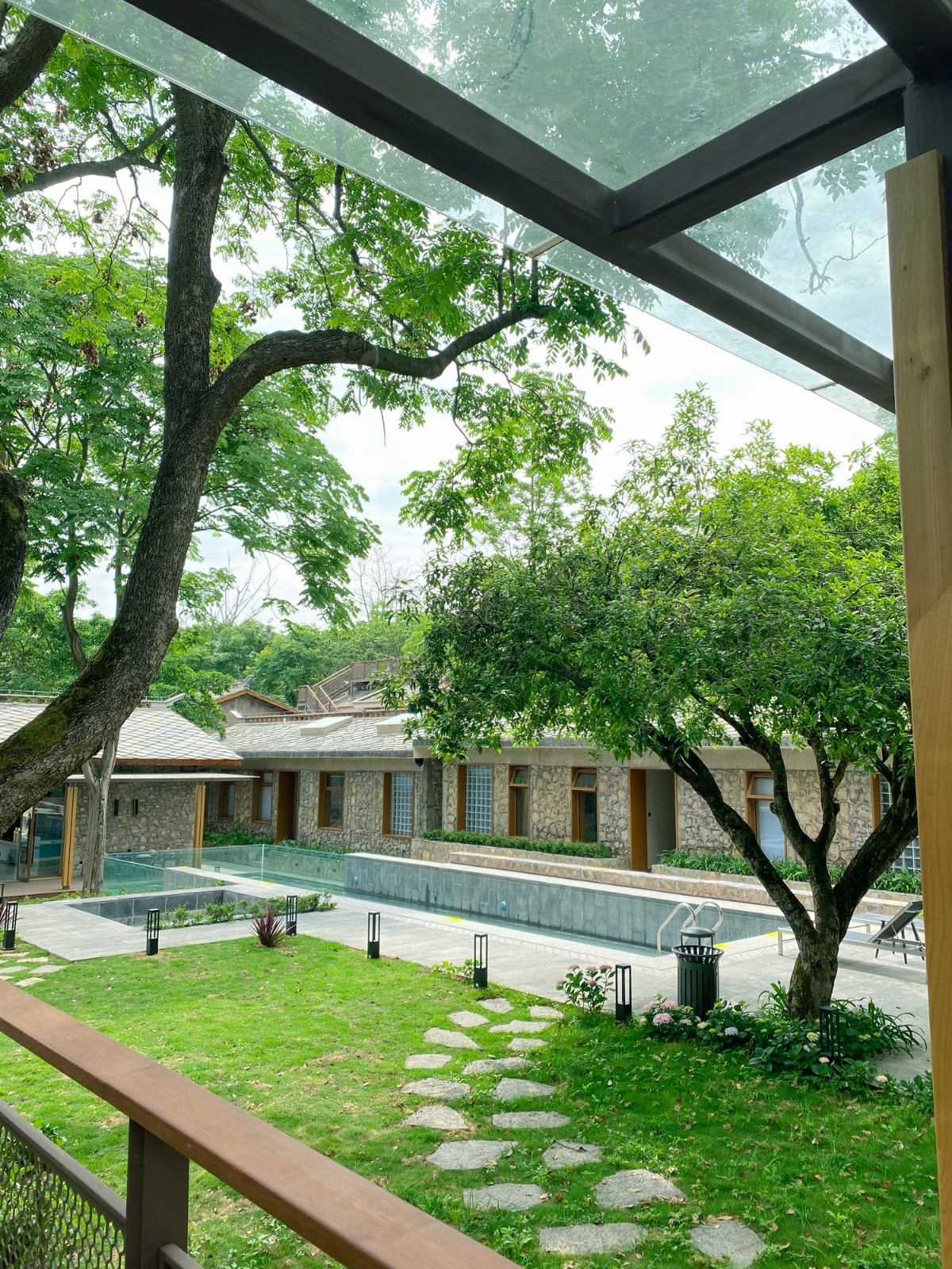 BIM建筑|瀑布下的诗意栖居:尧珈•瀑布村 /上海尧舜建筑设计有限公司 BIM建筑|瀑布下的诗意栖居:尧珈•瀑布村 /上海尧舜建筑设计有限公司