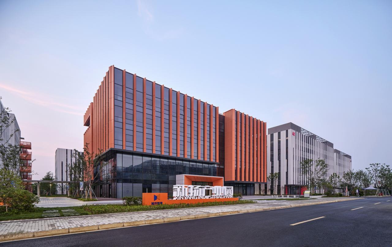 BIM建筑|跳动的色彩×微笑的曲线,园区建筑注入活力与情感:苏州新扬产业园 / FTA BIM建筑|跳动的色彩×微笑的曲线,园区建筑注入活力与情感:苏州新扬产业园 / FTA