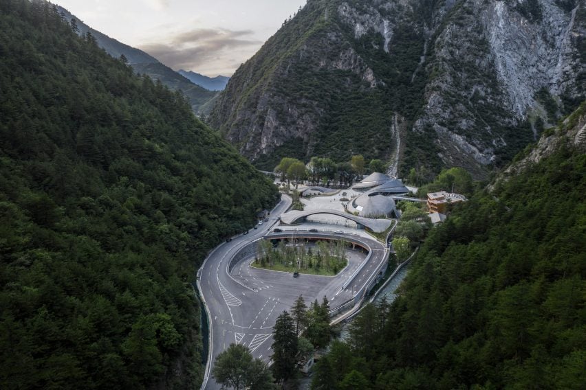 BIM建筑|THAD设计九寨沟游客中心 BIM建筑|THAD设计九寨沟游客中心