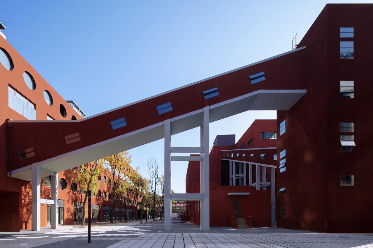 BIM建筑|南小营供热厂改造,越界锦荟园 / 原地建筑 BIM建筑|南小营供热厂改造,越界锦荟园 / 原地建筑