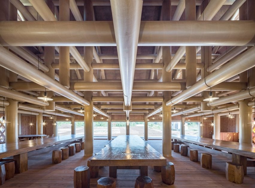 BIM建筑|坂茂设计茅草和纸板管农民餐厅 BIM建筑|坂茂设计茅草和纸板管农民餐厅