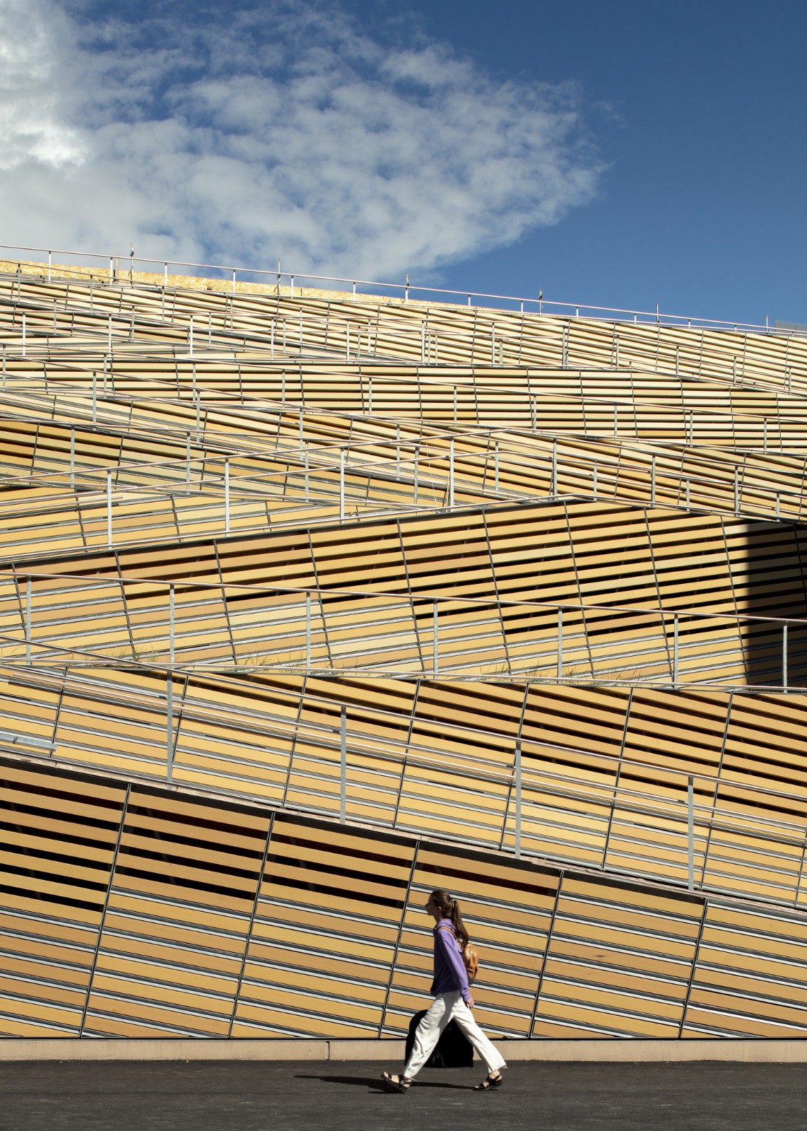 BIM建筑|梯田停车场 Saukonlaituri / ALA Architects BIM建筑|梯田停车场 Saukonlaituri / ALA Architects