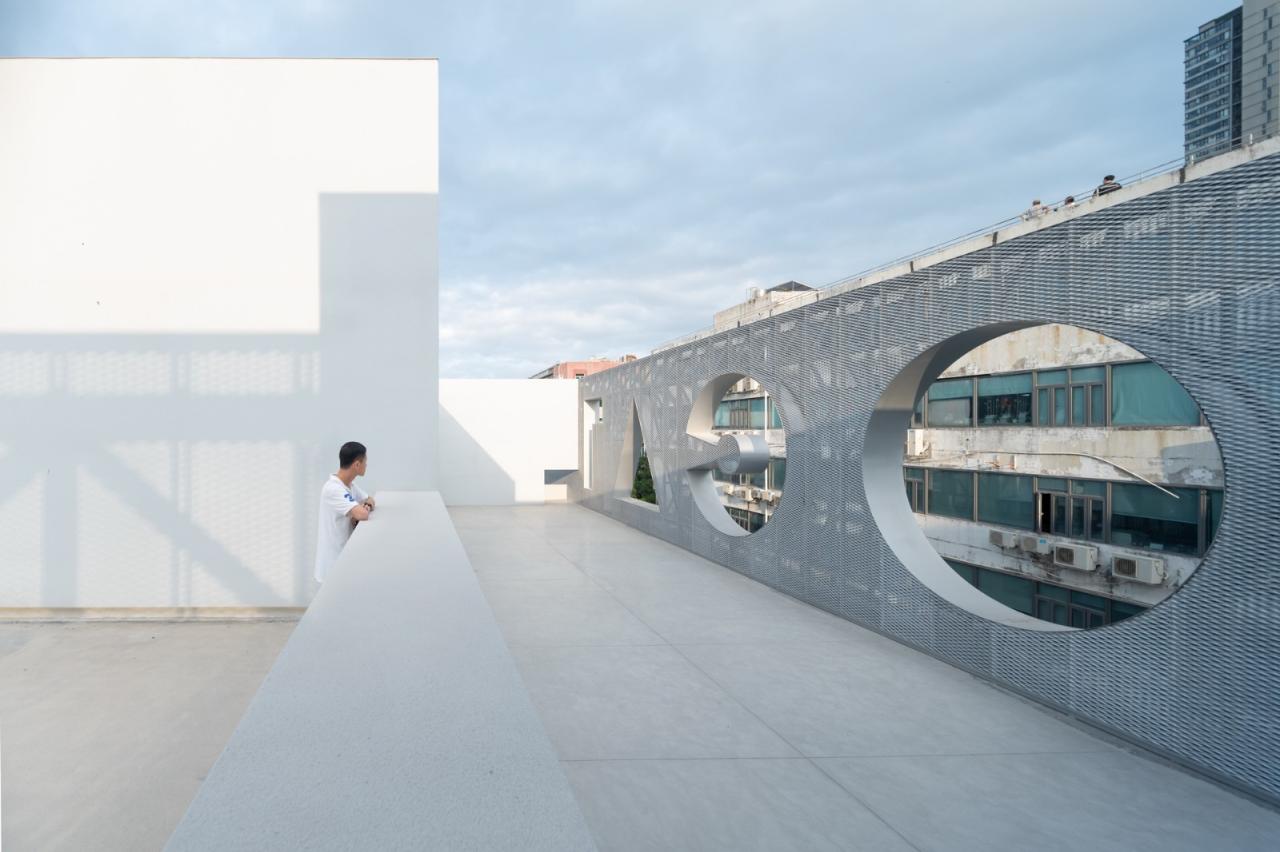 BIM建筑|掀开“白盒子”的美术馆:OCT当代艺术中心-B10馆 / URBANUS都市实践 BIM建筑|掀开“白盒子”的美术馆:OCT当代艺术中心-B10馆 / URBANUS都市实践