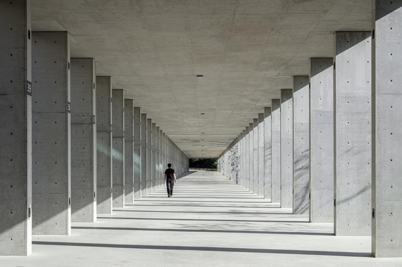 BIM建筑|山中骨灰安置所 / Behet Bondzio Lin Architekten BIM建筑|山中骨灰安置所 / Behet Bondzio Lin Architekten