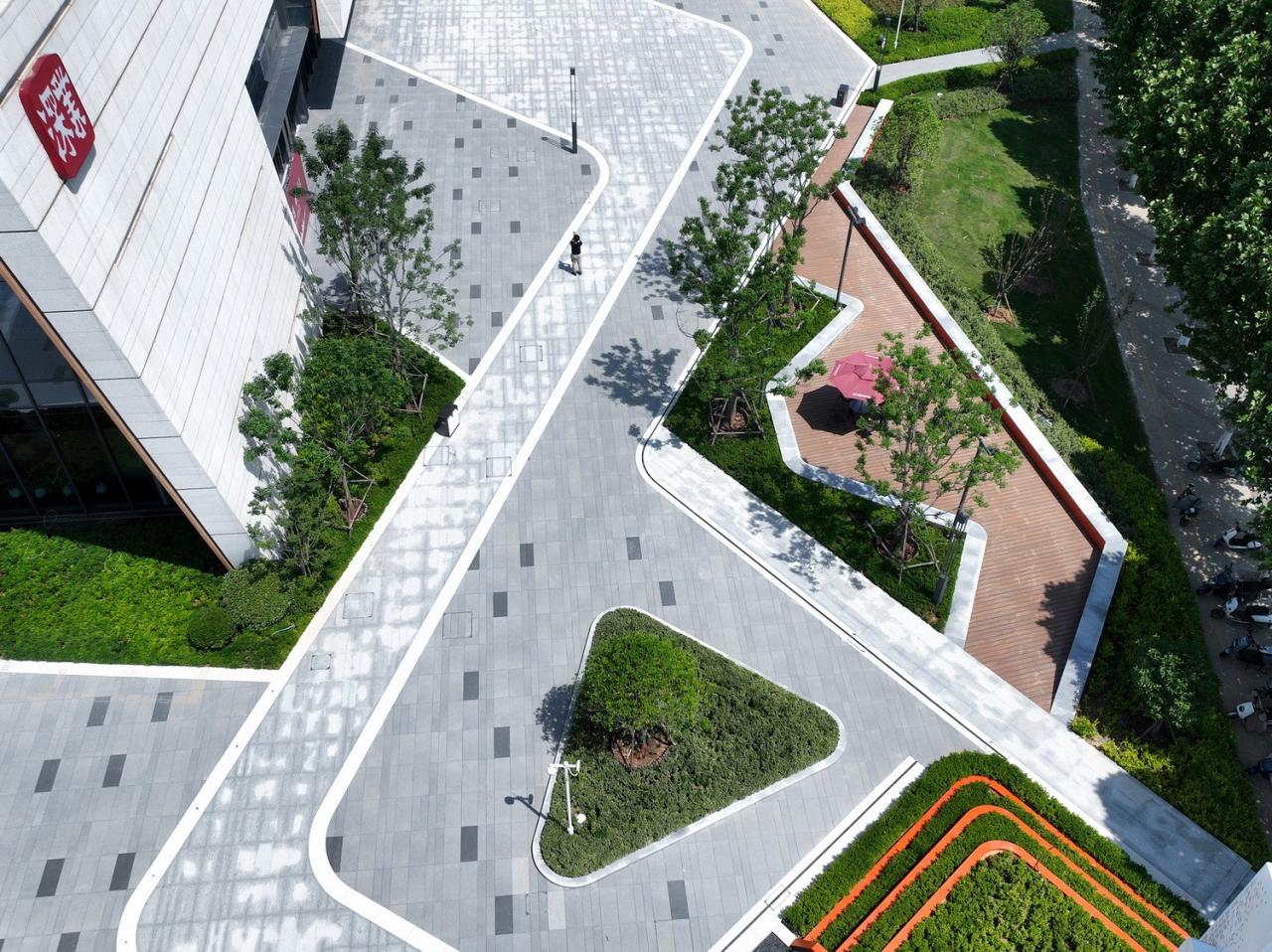 BIM建筑|山之谷:郑州·深业健康城 / 柏涛建筑 BIM建筑|山之谷:郑州·深业健康城 / 柏涛建筑