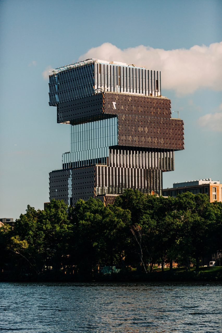 BIM建筑|KPMB 在波士顿大学推出“垂直校园” BIM建筑|KPMB 在波士顿大学推出“垂直校园”