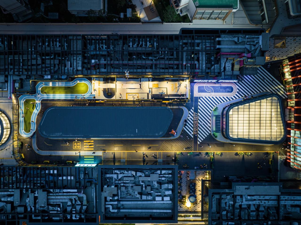BIM建筑|天空过客——天津中海环宇城天台滑板公园 / DAGA大观建筑 BIM建筑|天空过客——天津中海环宇城天台滑板公园 / DAGA大观建筑