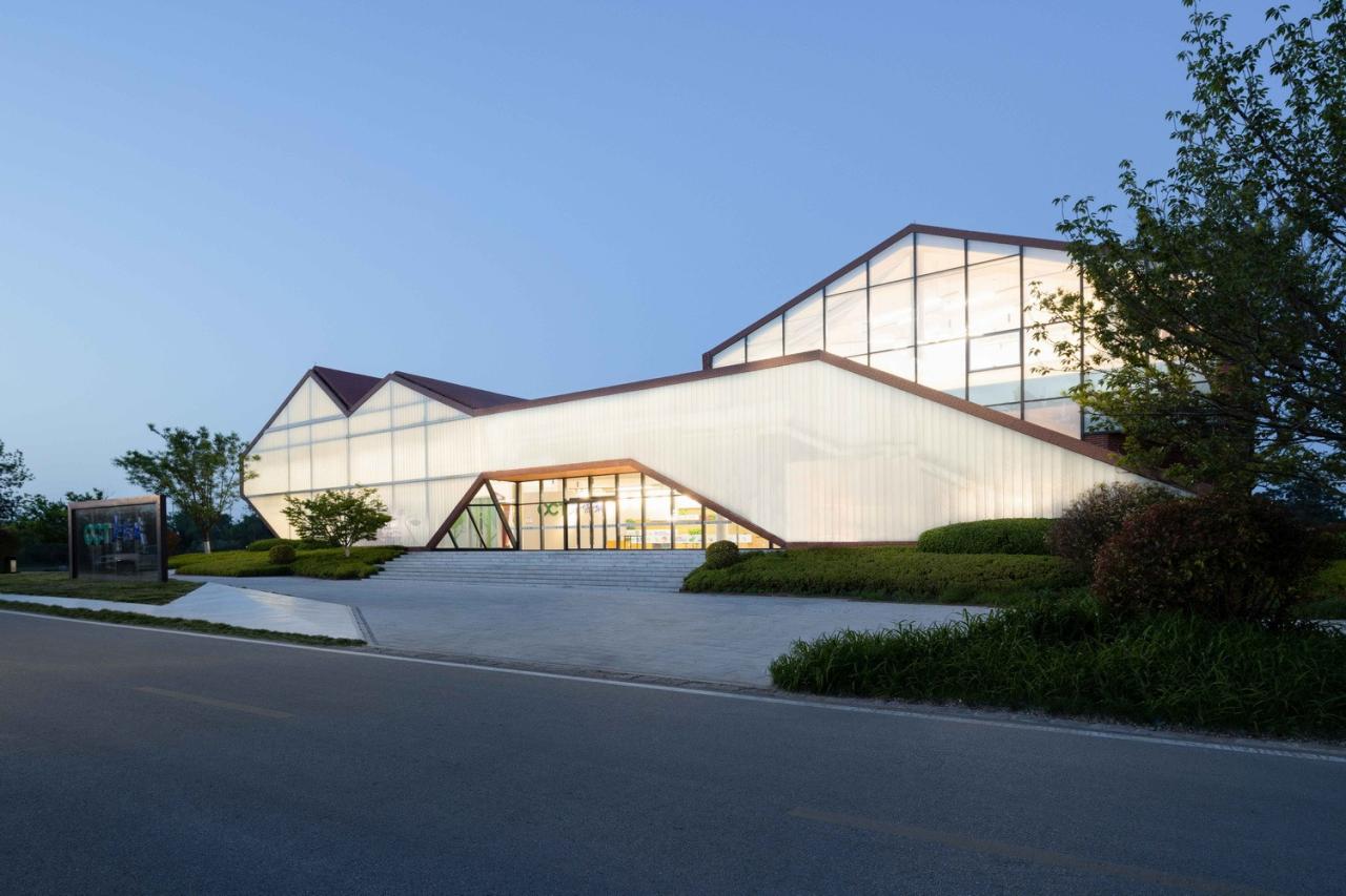 BIM建筑|雕琢乡村璞玉,静待尘尽光生:乡村振兴示范区项目展示中心 / 邹迎晞-袈蓝建筑 BIM建筑|雕琢乡村璞玉,静待尘尽光生:乡村振兴示范区项目展示中心 / 邹迎晞-袈蓝建筑