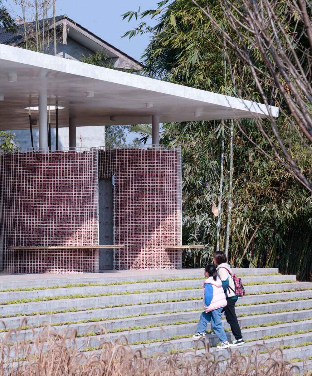 BIM建筑|竹影摇曳的无性别公共卫生间:安石卷厕 / 在行建筑 BIM建筑|竹影摇曳的无性别公共卫生间:安石卷厕 / 在行建筑