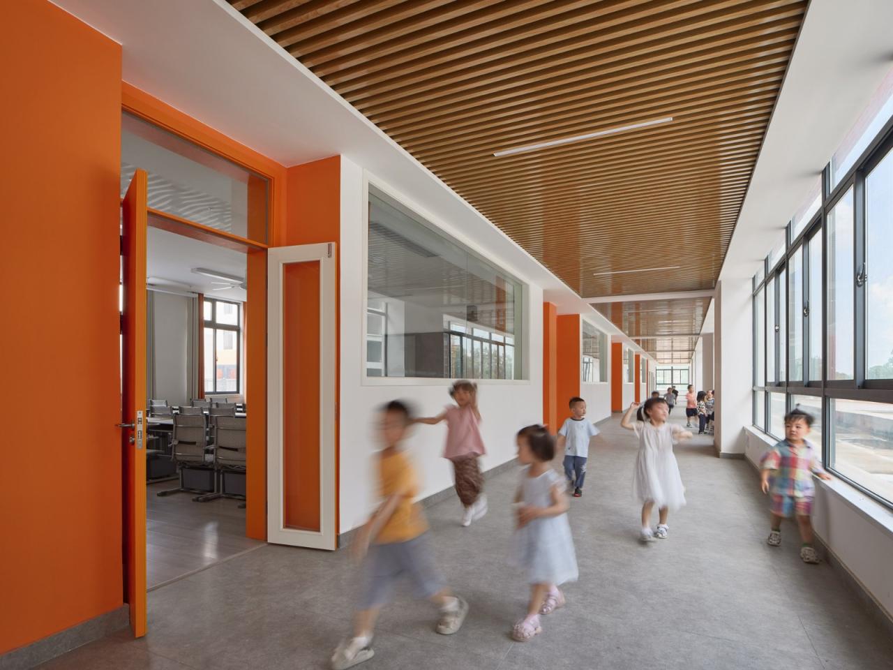 BIM建筑|县城里的新学校:送你一匹小马 / 上海立木建筑规划 BIM建筑|县城里的新学校:送你一匹小马 / 上海立木建筑规划