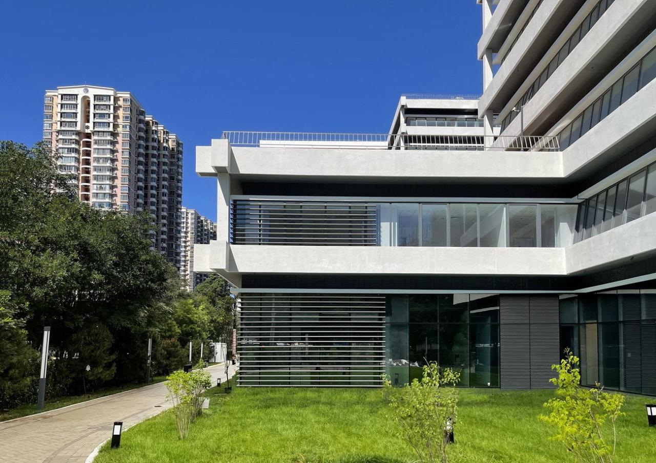BIM建筑|中国残联北京按摩医院扩建项目 / 中国电子工程设计院王振军工作室+“蔓·设计”研究中心 BIM建筑|中国残联北京按摩医院扩建项目 / 中国电子工程设计院王振军工作室+“蔓·设计”研究中心