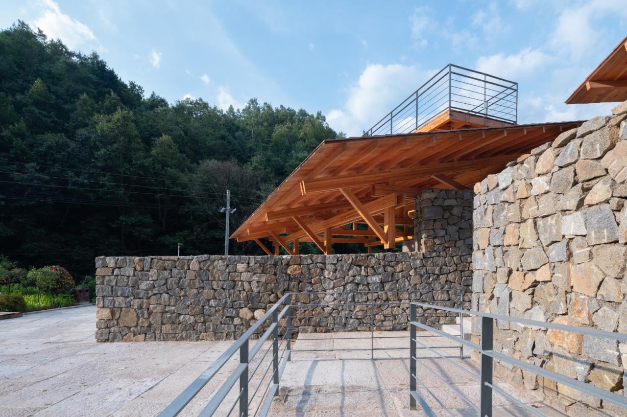 BIM建筑|留坝瓦窑沟多功能服务中心 / 尌林建筑设计事务所 BIM建筑|留坝瓦窑沟多功能服务中心 / 尌林建筑设计事务所