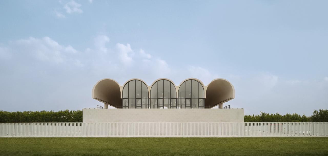 BIM建筑|哈鹿加油站 / SITUATE上下四方建筑事务所 BIM建筑|哈鹿加油站 / SITUATE上下四方建筑事务所
