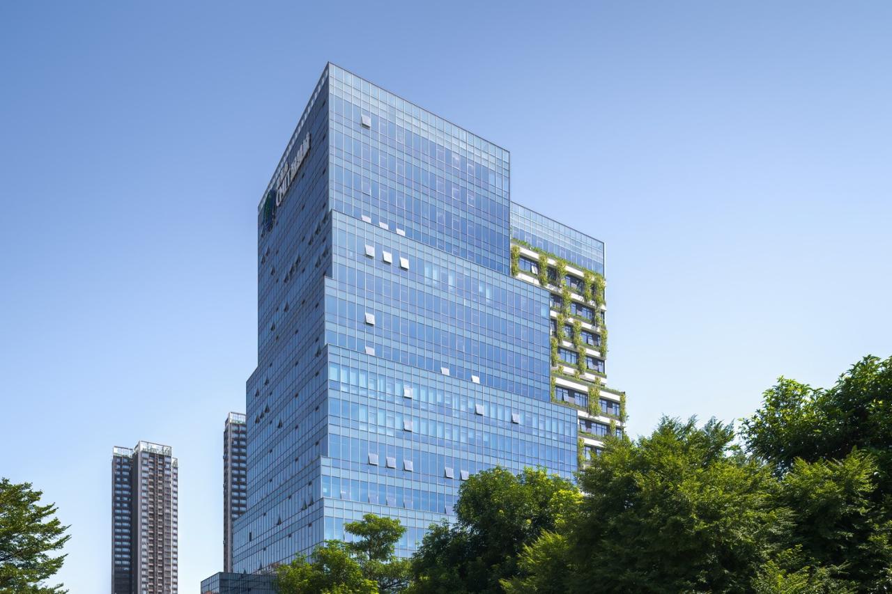 BIM建筑|深圳招商局光明科技园 / 梵朴设计 BIM建筑|深圳招商局光明科技园 / 梵朴设计