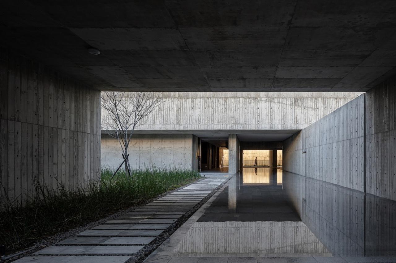 BIM建筑|山中骨灰安置所 / Behet Bondzio Lin Architekten BIM建筑|山中骨灰安置所 / Behet Bondzio Lin Architekten