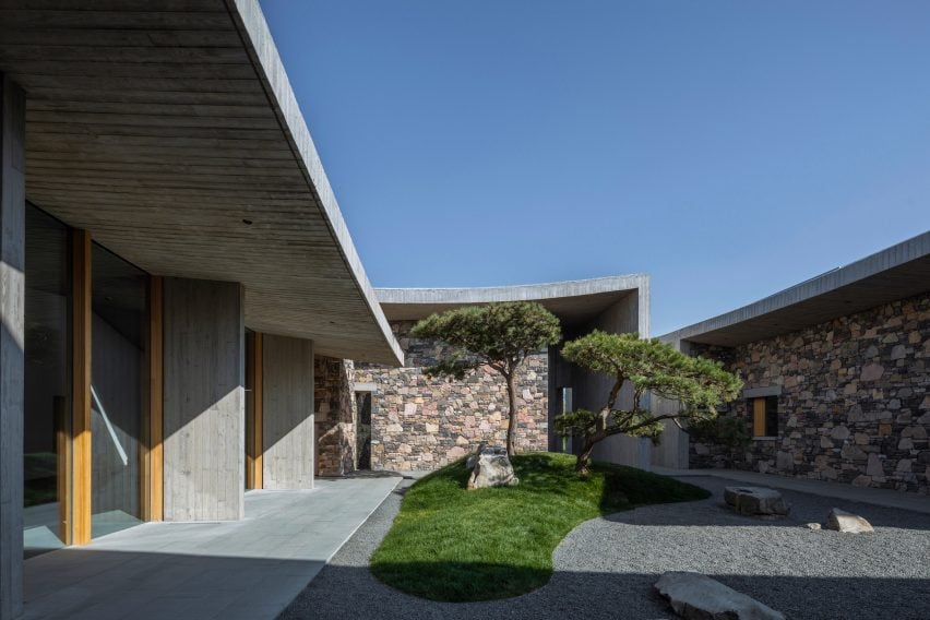 BIM建筑|朱锫工作室设计波浪形混凝土屋顶艺术中心 BIM建筑|朱锫工作室设计波浪形混凝土屋顶艺术中心