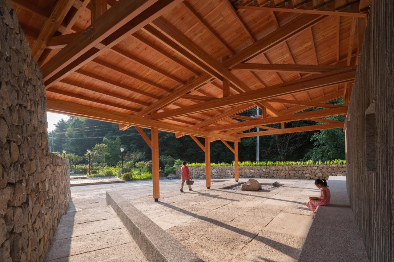BIM建筑|留坝瓦窑沟多功能服务中心 / 尌林建筑设计事务所 BIM建筑|留坝瓦窑沟多功能服务中心 / 尌林建筑设计事务所