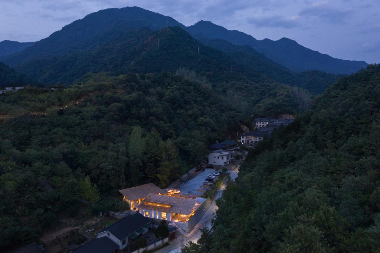BIM建筑|留坝瓦窑沟多功能服务中心 / 尌林建筑设计事务所 BIM建筑|留坝瓦窑沟多功能服务中心 / 尌林建筑设计事务所
