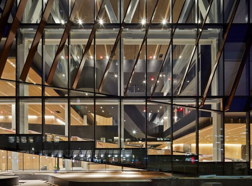 BIM建筑|KPMB 在波士顿大学推出“垂直校园” BIM建筑|KPMB 在波士顿大学推出“垂直校园”