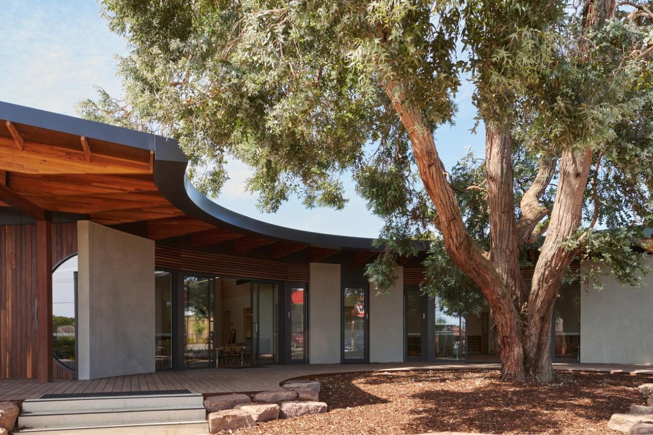 BIM建筑|抱树而建,Wellington 亲子中心 / AOA Christopher Peck BIM建筑|抱树而建,Wellington 亲子中心 / AOA Christopher Peck