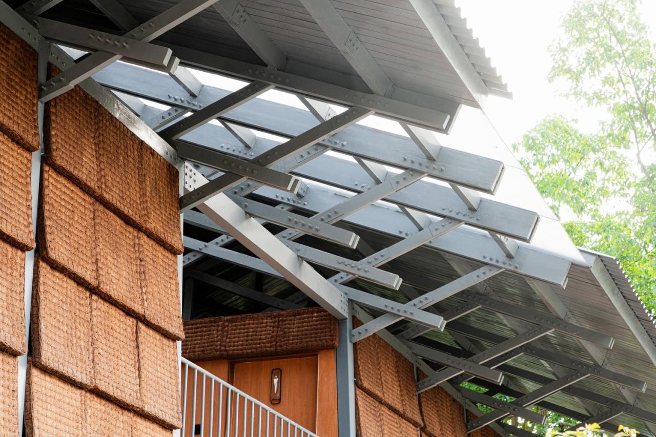 BIM建筑|面朝花海的棕厕 / 在行建筑 BIM建筑|面朝花海的棕厕 / 在行建筑