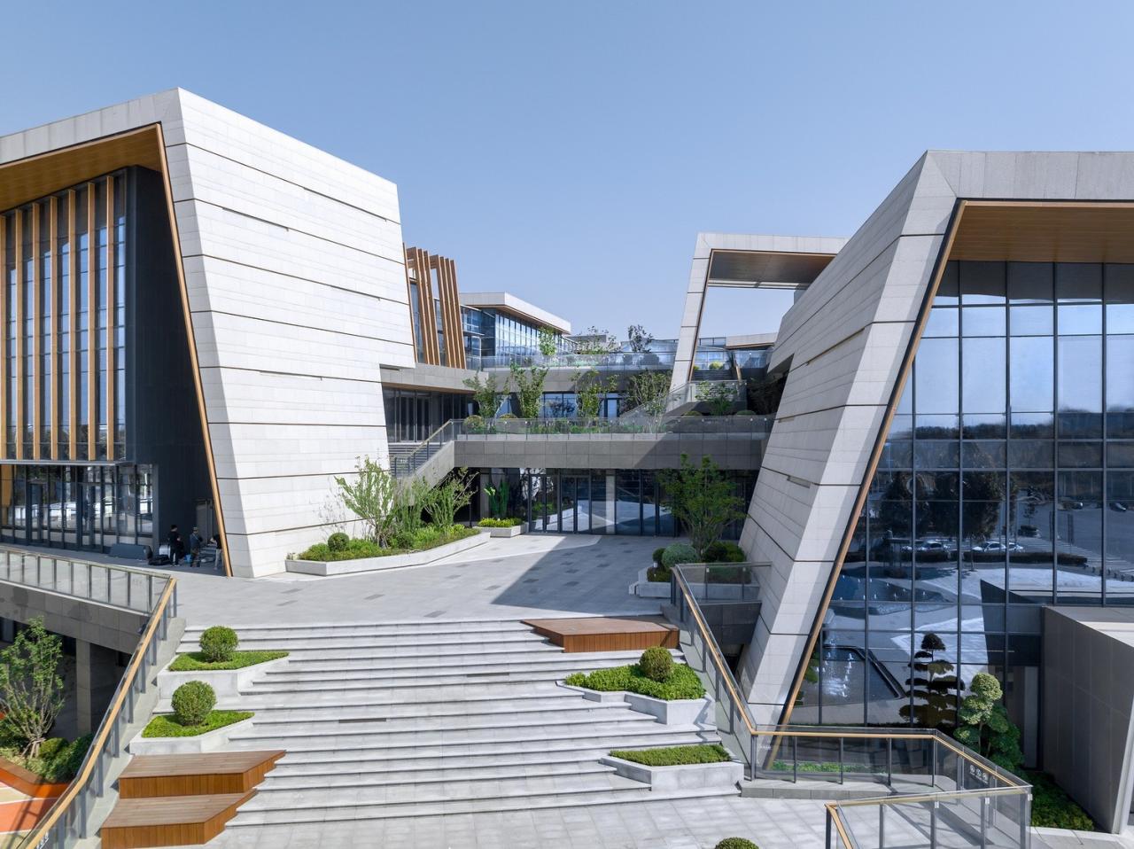 BIM建筑|山之谷:郑州·深业健康城 / 柏涛建筑 BIM建筑|山之谷:郑州·深业健康城 / 柏涛建筑