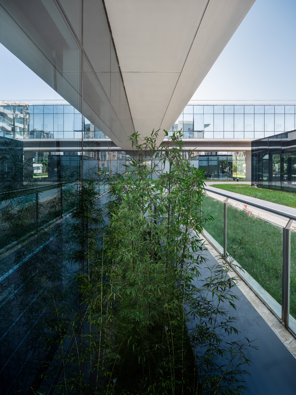 BIM建筑|中国残联北京按摩医院扩建项目 / 中国电子工程设计院王振军工作室+“蔓·设计”研究中心 BIM建筑|中国残联北京按摩医院扩建项目 / 中国电子工程设计院王振军工作室+“蔓·设计”研究中心