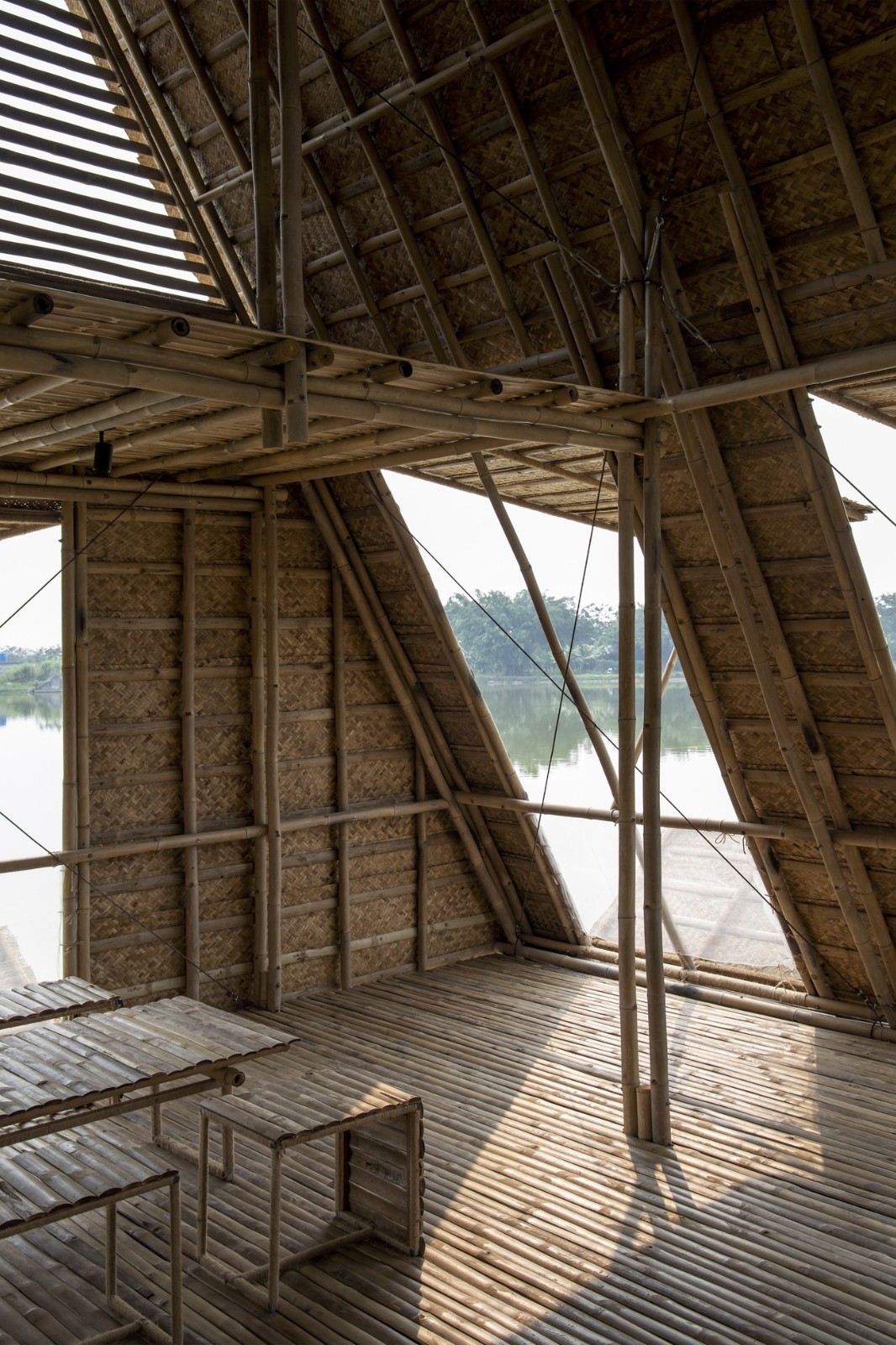 BIM建筑|适应气候变化,漂浮竹屋 / H&P Architects BIM建筑|适应气候变化,漂浮竹屋 / H&P Architects