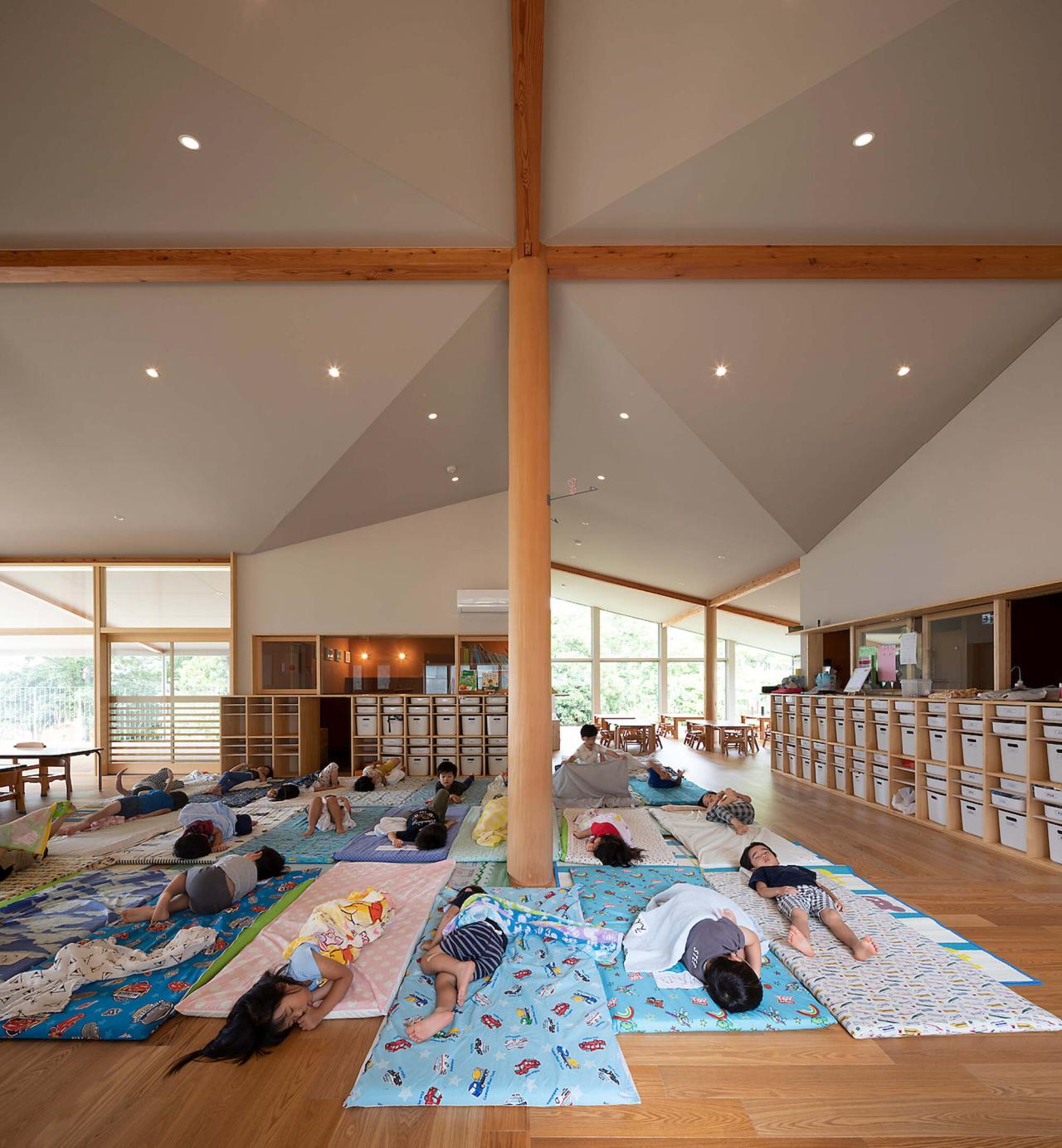 BIM建筑|大风车,鹿岛田托儿所 / TERRAIN architects BIM建筑|大风车,鹿岛田托儿所 / TERRAIN architects